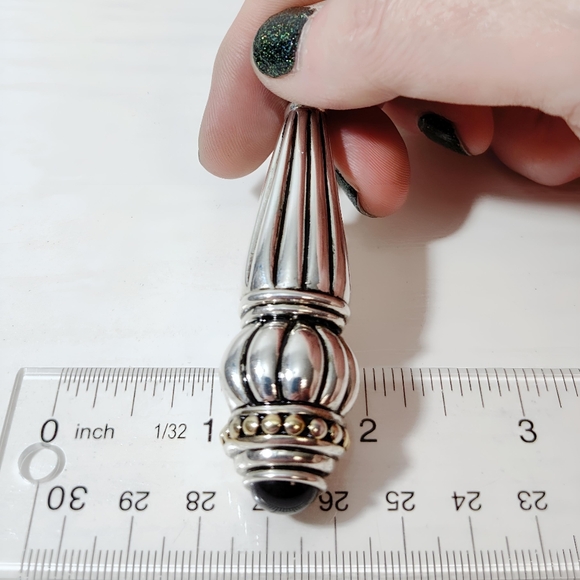 Vintage Pat Airess Sterling Silver Fluted Torch design Black Onyx Brooch Pin - Picture 7 of 9